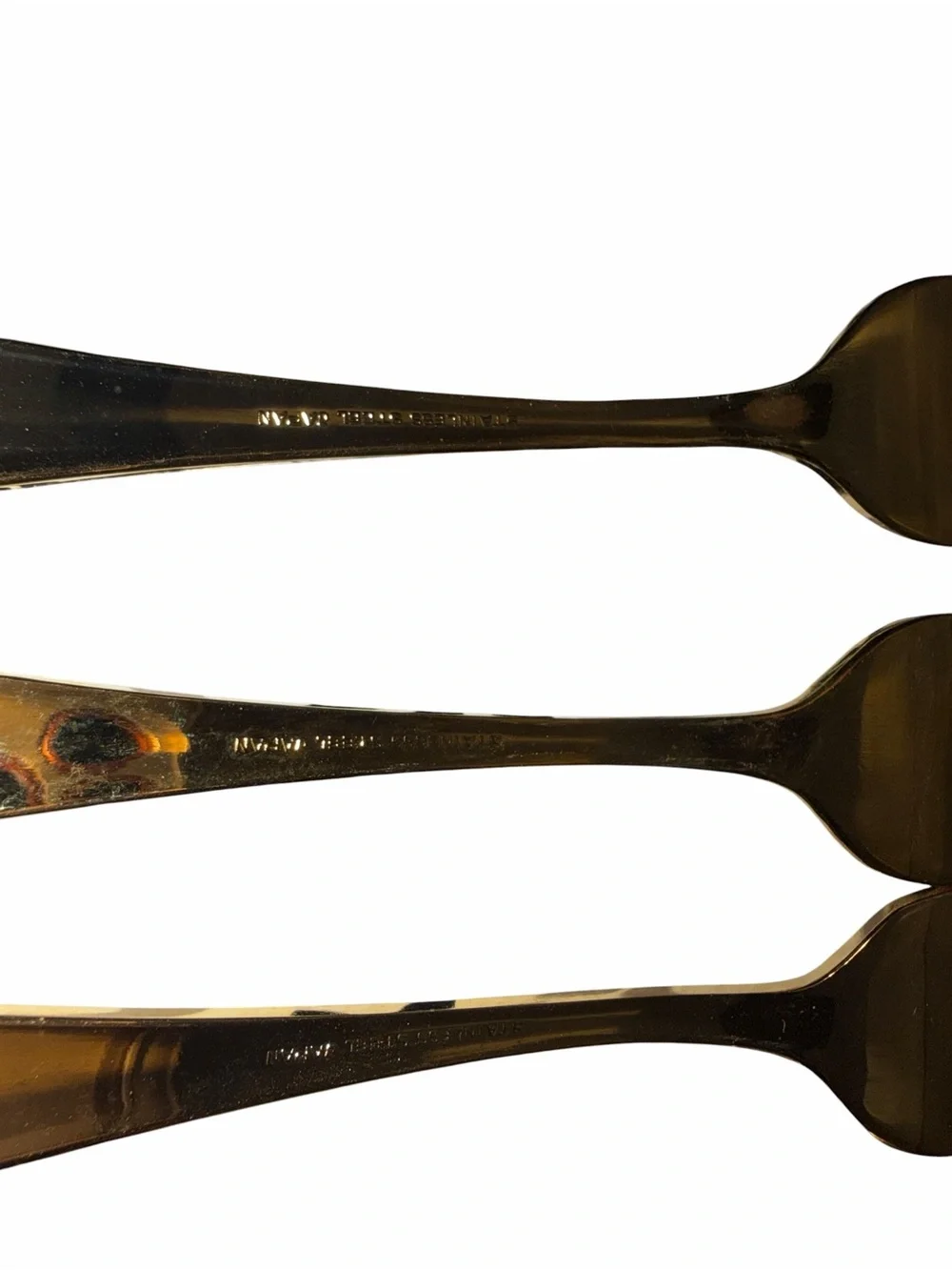 Hollyberry flatware 32 piece set and 4 serving utensils